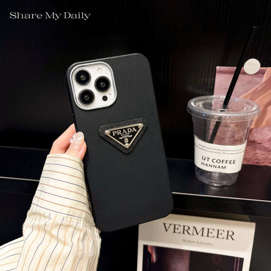 Modello VIP brand cover per IPhone - ADW ITALIA