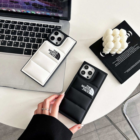 Cover iPhone Imbottita Premium - Protezione Antiurto Elegante - ADW ITALIA