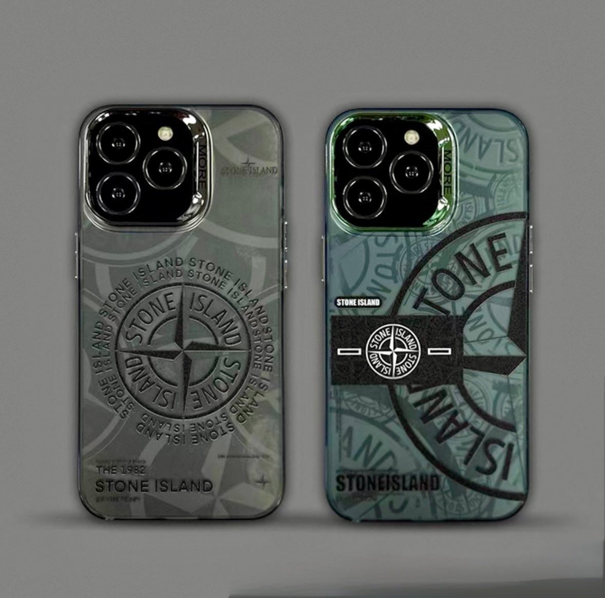 Cover iPhone Stone Island design bussola 1982 nera protezione premium