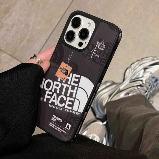 Cover Streetwear per iPhone: Stile Urban & Protezione Premium - ADW ITALIA