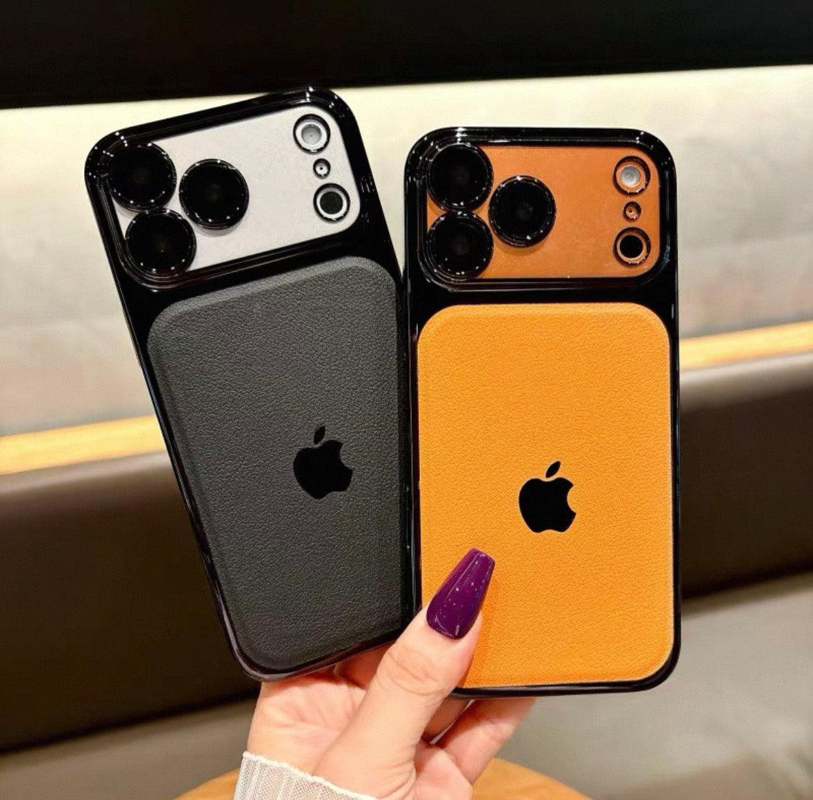 Cover iPhone Effetto Pelle Premium con Fotocamera Gloss