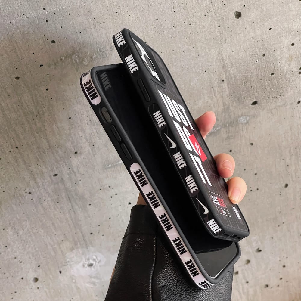 Cover Protettiva per Smartphone - Design Elegante - ITALIA SHOP