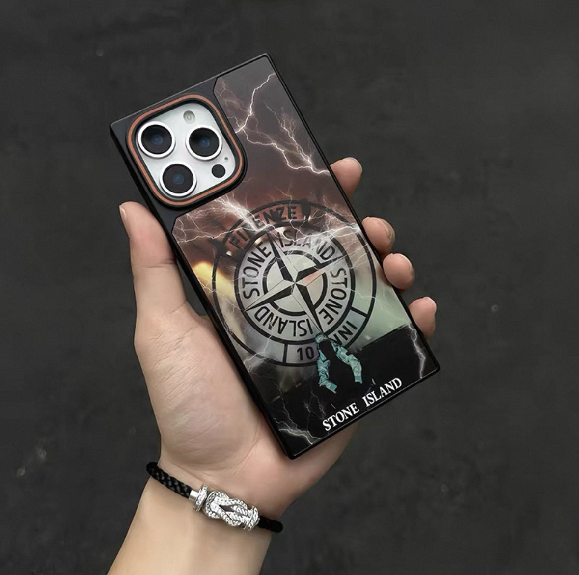 Cover iPhone Urban Edition - ADW ITALIA