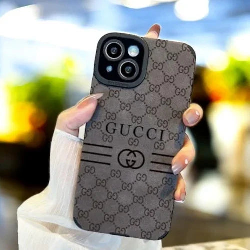 Cover Gucci Monogram – Eleganza Iconica per il Tuo iPhone - ADW ITALIA