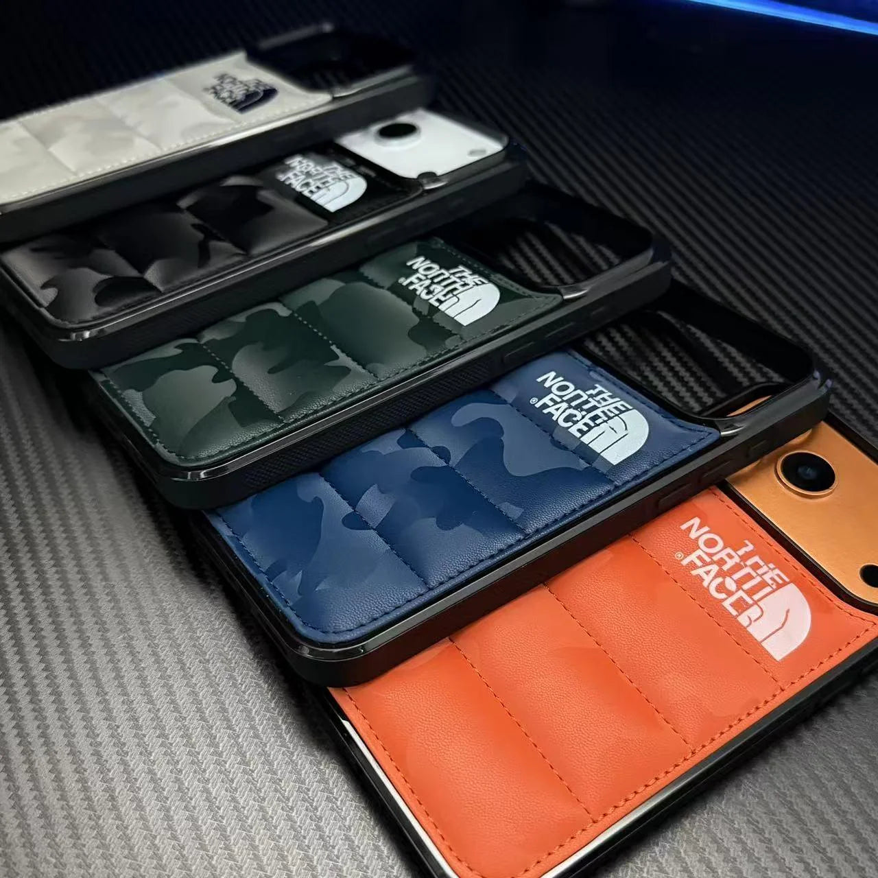 Cover Trapuntata Effetto Piumino per iPhone - ADW ITALIA