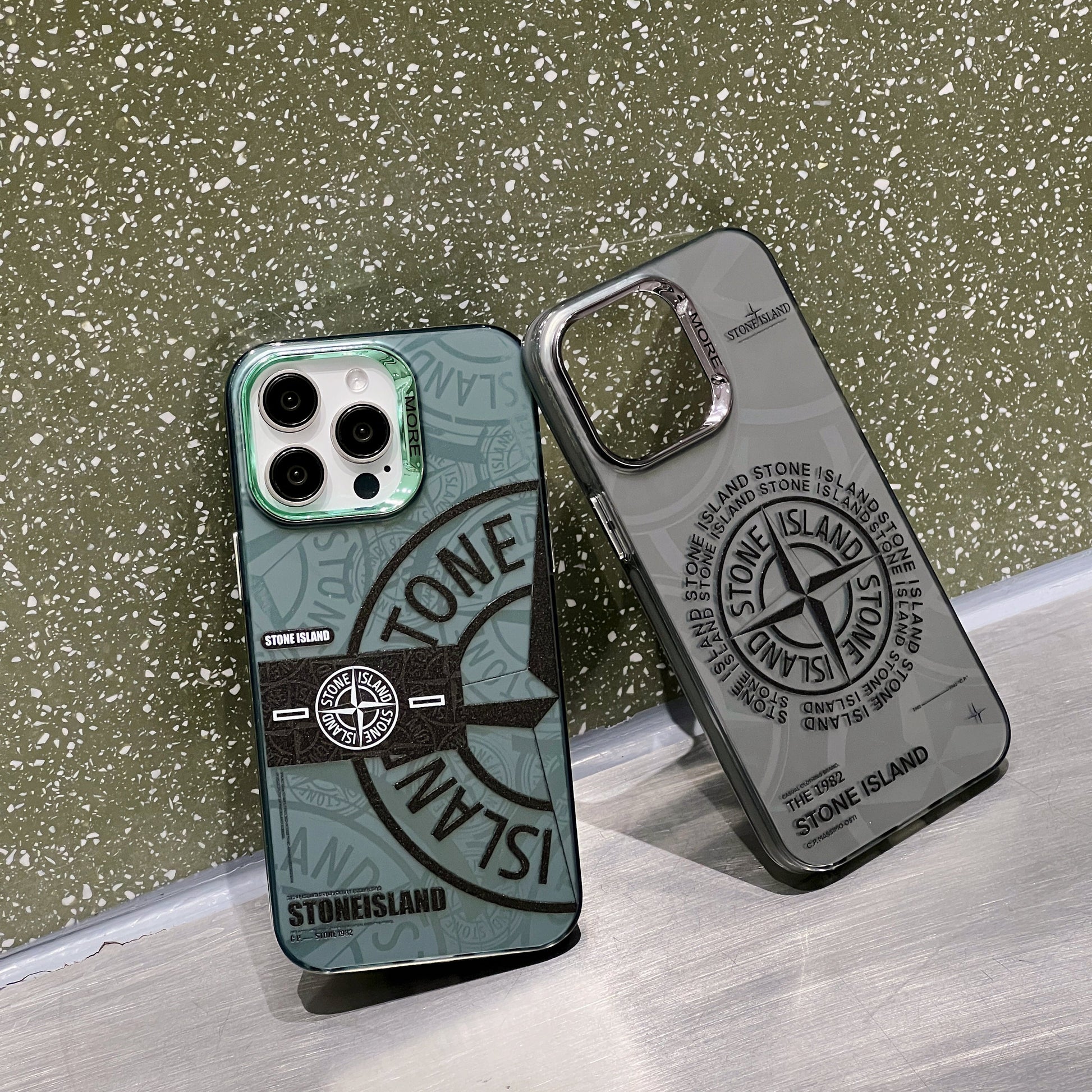 Nuova cover  Stone Island per Iphone - ADW SHOP