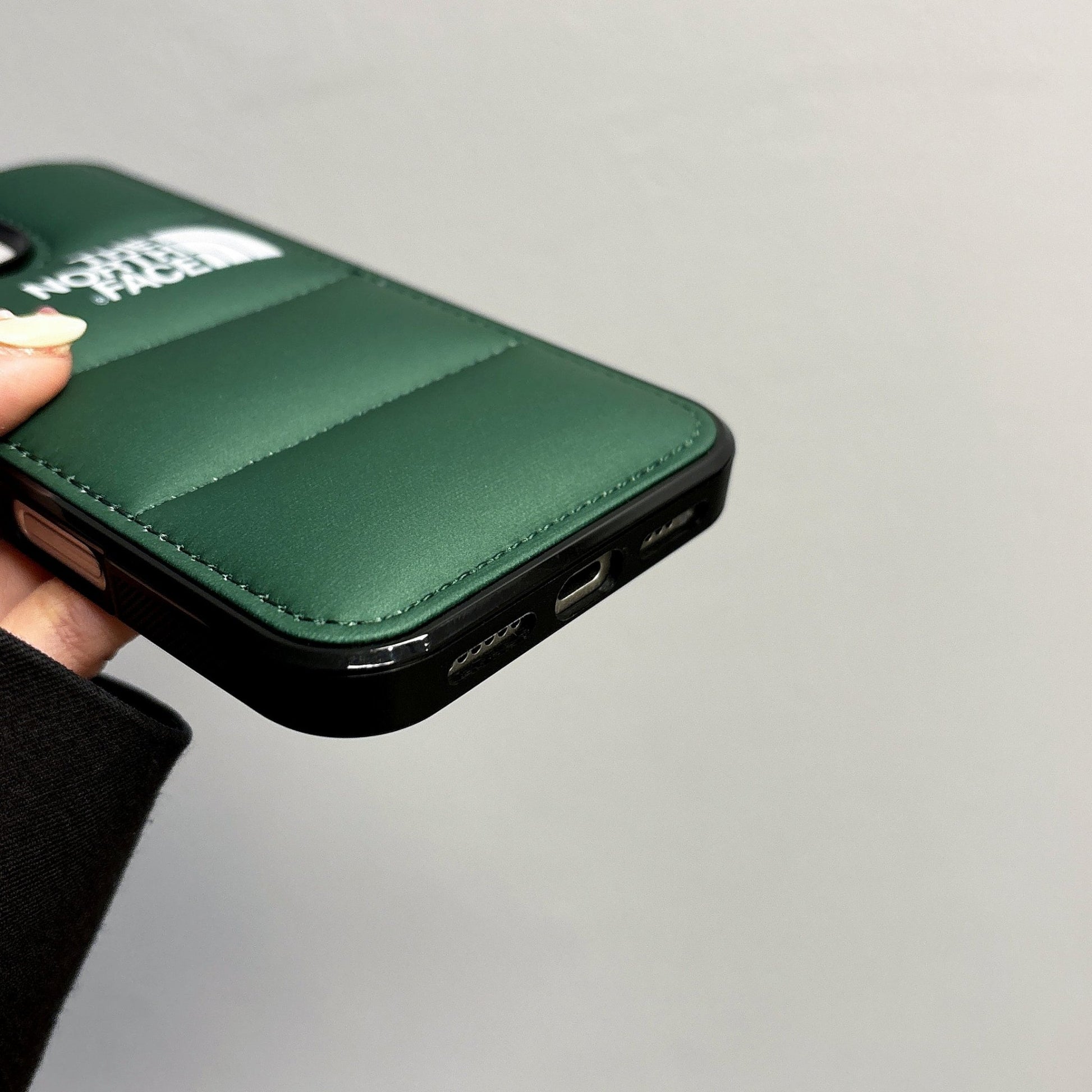 ADW SHOPcover per Iphone super protezione - Premium North Face Cover per Iphone super protezione from ADW SHOP - Just €24.55! Shop now at ADW SHOP24.55cover imbottita iphone, cover iphone esclusiva, cover iphone in saldo, North Face Cover per Iphone super protezioneADW SHOPcover per Iphone super protezioneNorth Face Cover per Iphone super protezionecover per Iphone super protezione