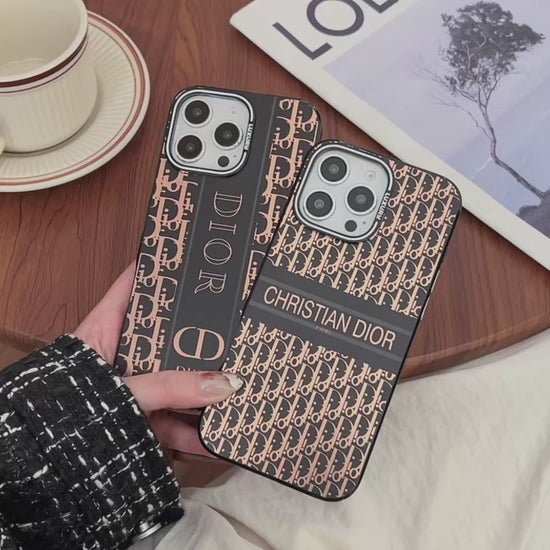 Cover Dior per iPhone con design elegante e logo